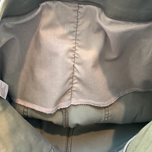 Spanx Stretch Twill Ankle Cargo Pant - Picture 13 of 13